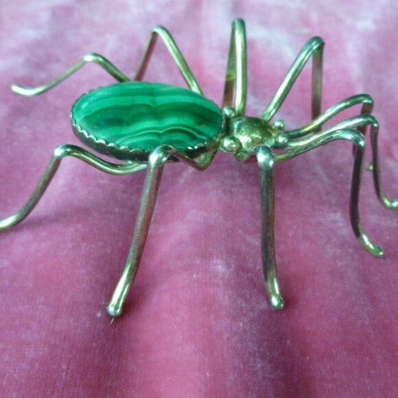 EstateVintage E. Spencer Navajo Indian Silver Malachite Protective Spider Brooch - Picture 11 of 15